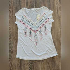 Aztec feather design lightweight Western Lightweight t-shirt